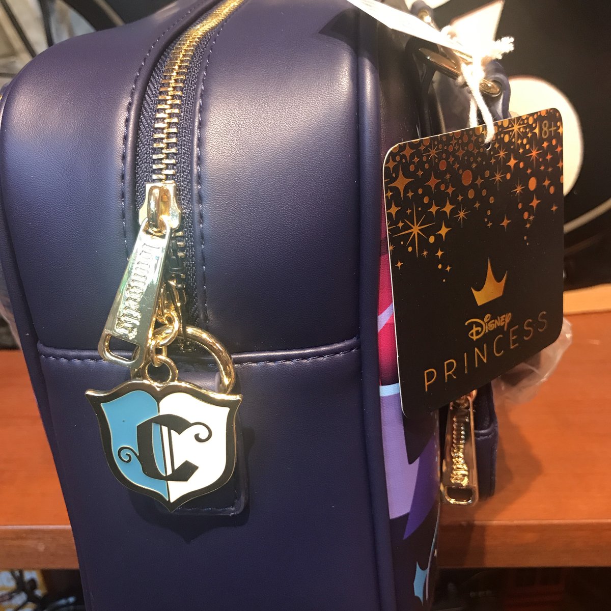 USA直輸入】DISNEY シンデレラ城 ショルダーバッグ ディズニー