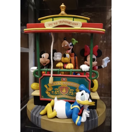 【USA直輸入】DISNEY　メインストリート　トロリー　ミッキーマウス ＆ フレンド　スタチュー　フィギュア　by Costa Alavezos　ディズニー　ドナルド　グーフィー　プルート　ミニー