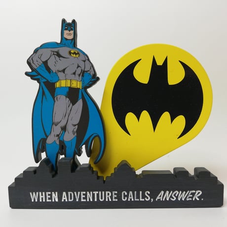 【USA直輸入】DCコミックス　バットマン　デスク　フィギュア　置物　バットシグナル　ジャスティスリーグ　DC　Batman　ロゴ　マーク