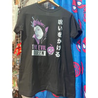【USA直輸入】Disney　白雪姫　王妃　魔女　呪いをかける Tシャツ　Mサイズ　毒りんご　ディズニー