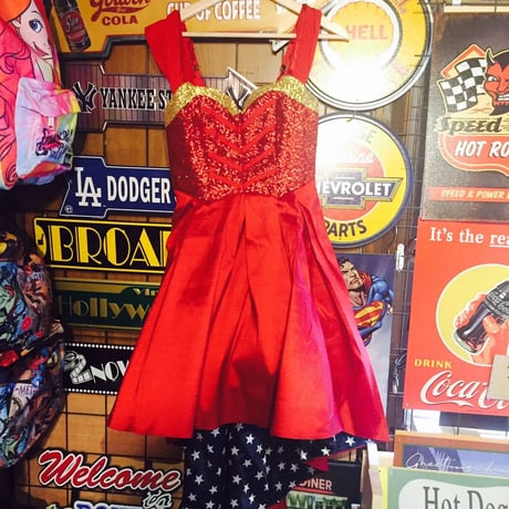 【USA直輸入】ＤＣコミックス　ワンダーウーマン　フォーマル　ドレス　ＤＲＥＳＳ　正規品