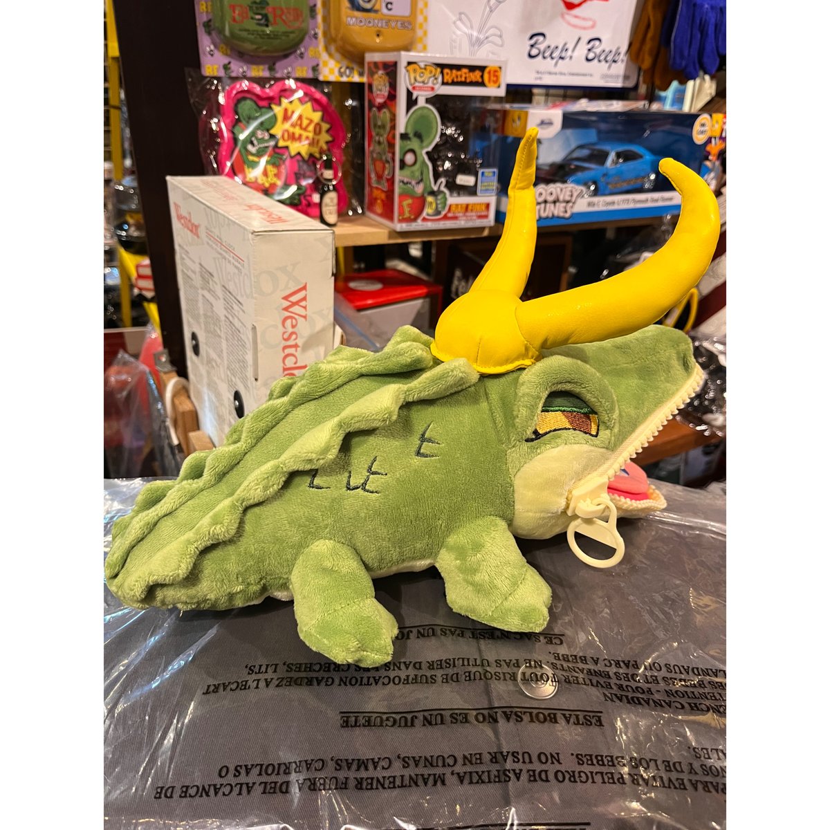 Loki ロキ　ワニ　アリゲーター　ぬいぐるみ　marvel USA直輸入】MARVEL ロキ LOKI ワニ ロキ ぬいぐるみ ジッパー