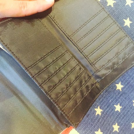 【海外商品】アリエル　ウォレット　財布　リトルマーメイド　Ｄｉｓｎｅｙ
