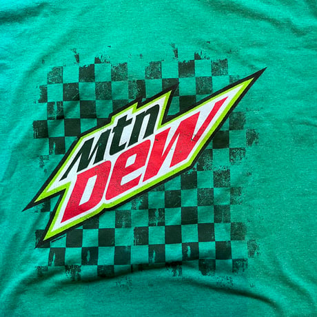【USA直輸入】　　MTN　DEW　マウンテン　デュー　Ｔシャツ　ドリンク　清涼飲料水　キャラクター　アメキャラ 　アドバタイジング　アド系　企業ロゴ