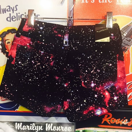 【USA直輸入】ギャラクシー　宇宙柄　ショートパンツ　ローライズ　LOVEsick　スカル　ズボン