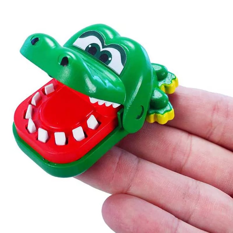 USA直輸入】World's Smallest ワールズ・スモーレスト クロコダイル