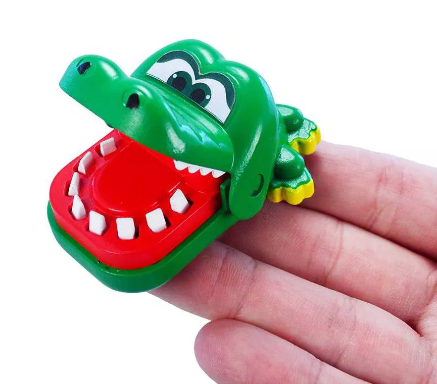 ワニのおもちゃ ナムコ初代ワニワニパニック アミューズメント筐体クロコダイル