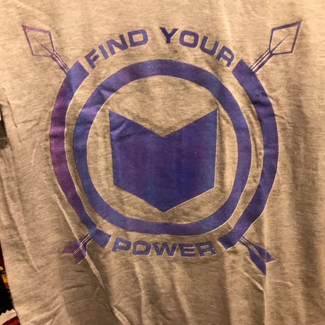 【USA直輸入】MARVEL　ホークアイ　HAWKEYE　ロゴ　Tシャツ　マーベル　ドラマ　ディズニープラス　Disney+　　クリント　バートン