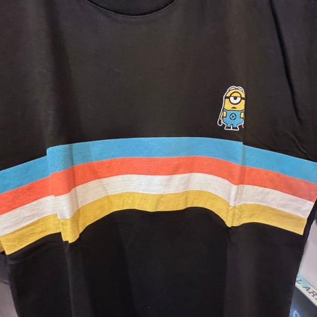 【USA直輸入】ミニオン　4色ストライプ　怪盗グルー　Tシャツ　ミニオンズ 　 Minions