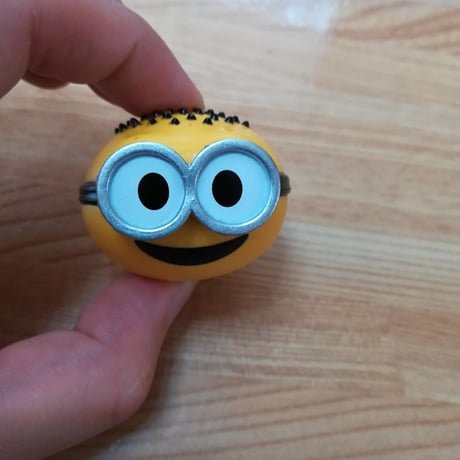 【USA直輸入】ミニオン　Mymoji　ミニ　フィギュア　1個　ランダム　引き当て　FUNKO  ミニオンズ