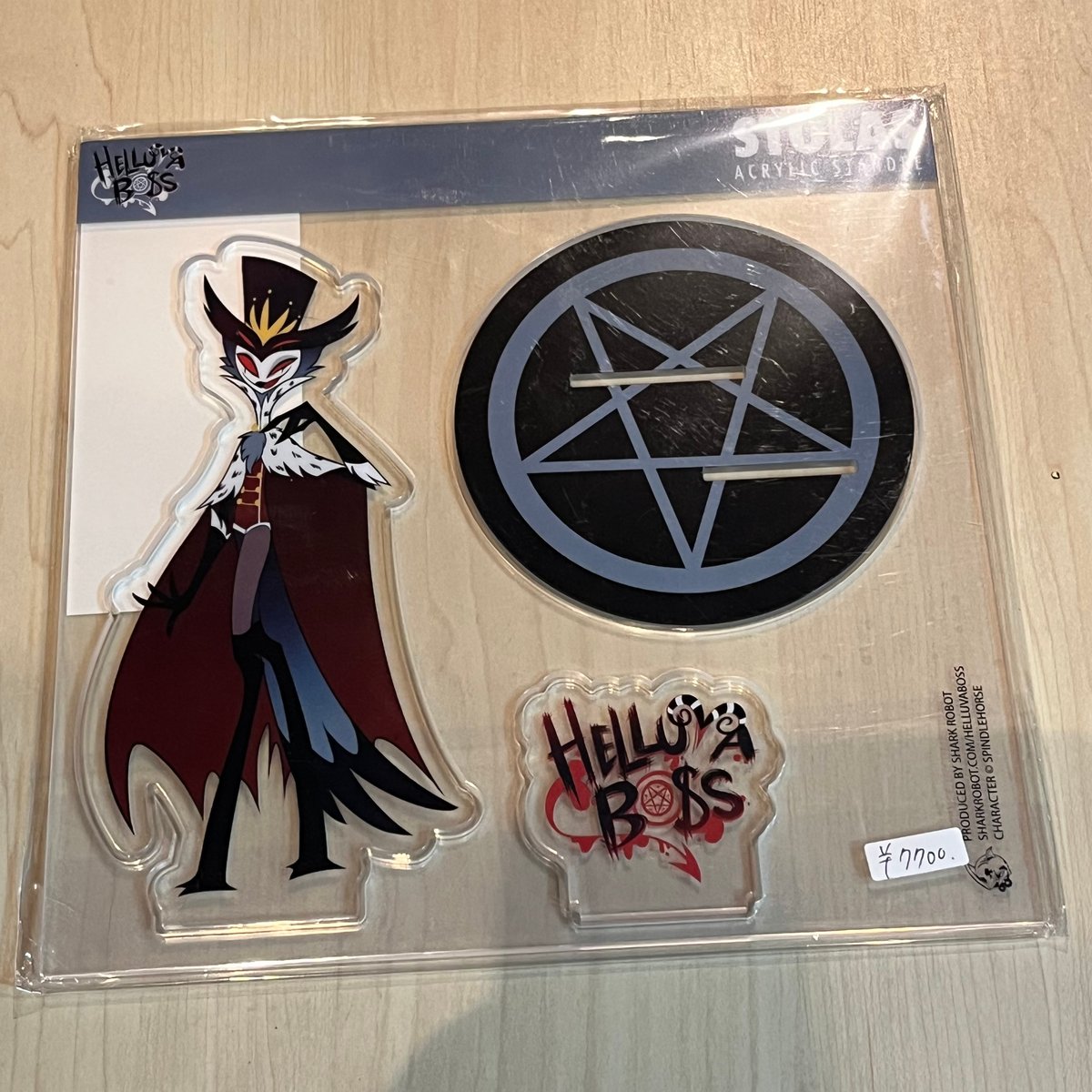 HELLVABOSS ヘルヴァボス　ストラス　オクタヴィア　アクスタ　完売品 HELLVABOSS ヘルヴァボス ストラス オクタヴィア アクスタ 完売