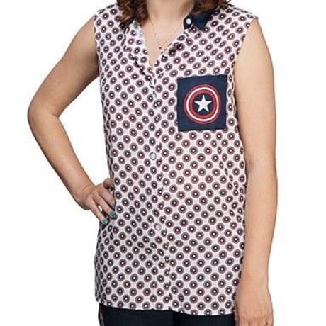 【USA直輸入】MARVEL キャプテンアメリカ　シールド　総柄　ノースリーブ　タンクトップ　アベンジャーズ　マーベル  Shield　盾