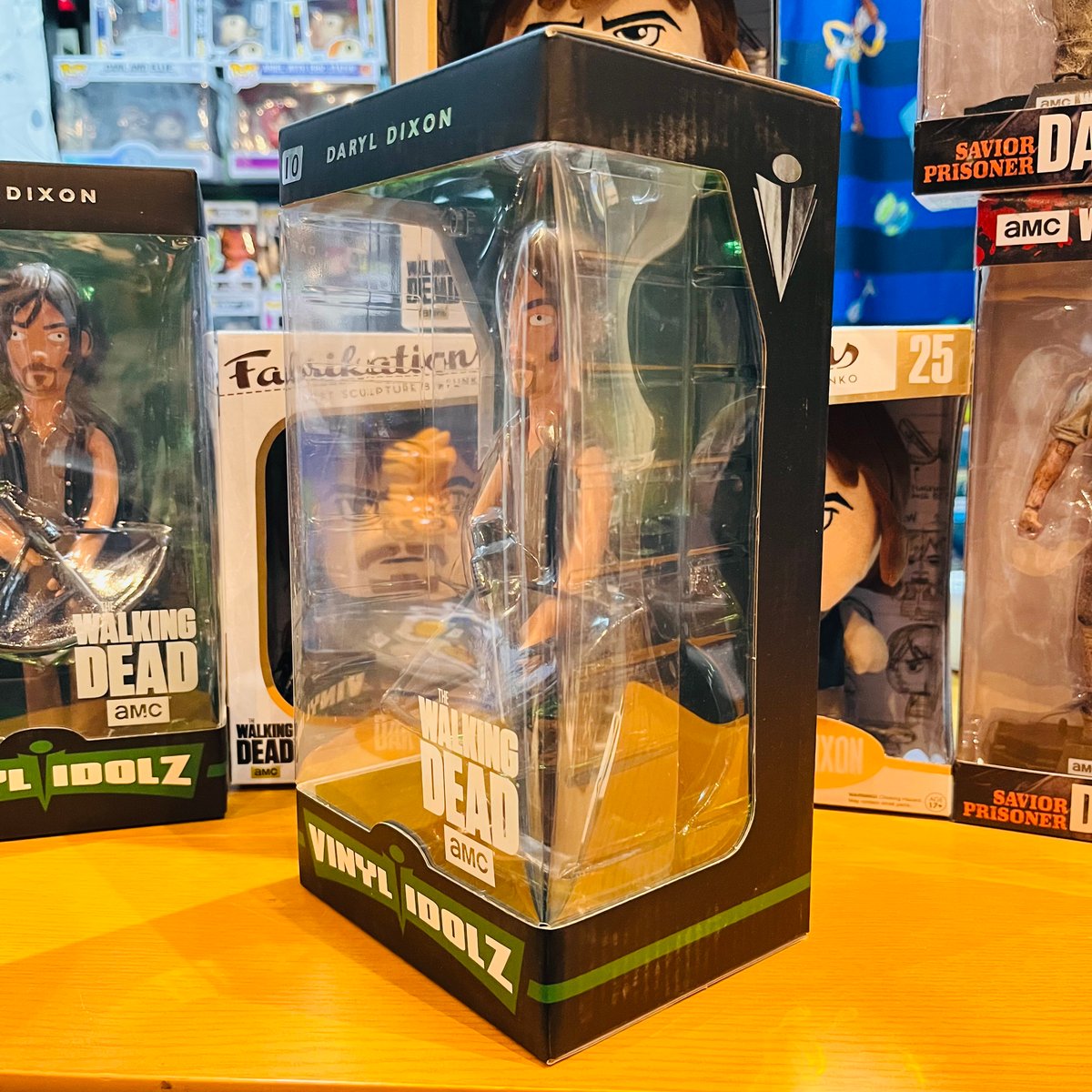 USA直輸入】TWD ウォーキングデッド 8インチ ダリル ディクソン USA直輸入】TWD ウォーキングデッド 8インチ ダリル ディクソン