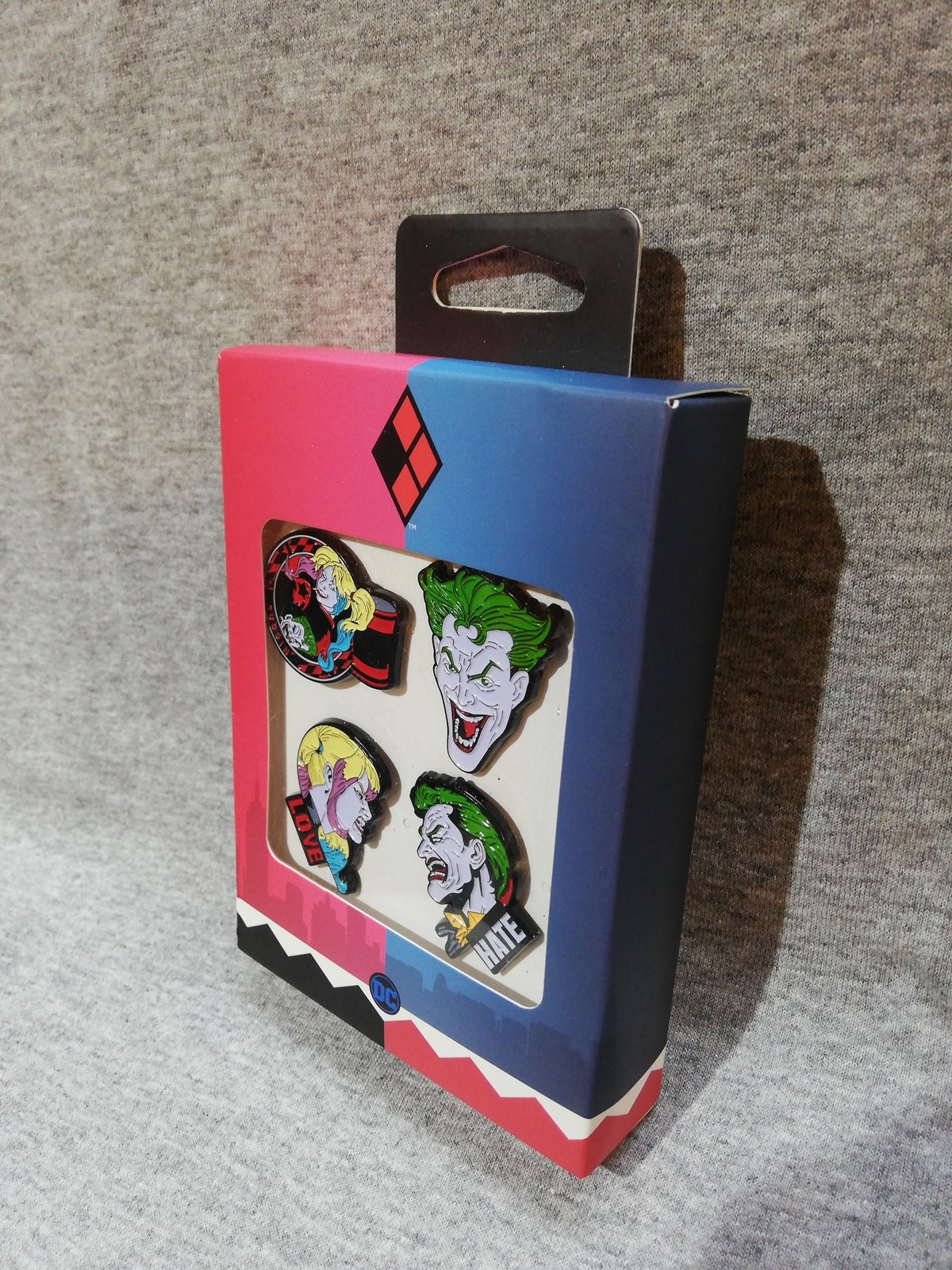 な*お様 【激レア】値下げ最終　バーレーン ピンバッジセット、ストラップ fit=scale-down,w=1200