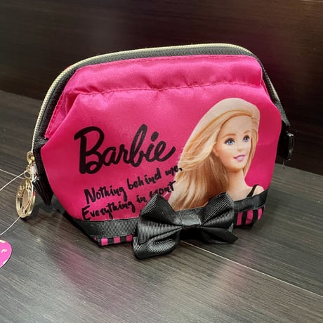 バービー Barbie　メイク ポーチ　二種類　フューシャピンク　ライトピンク　ドール　人形　コスメ