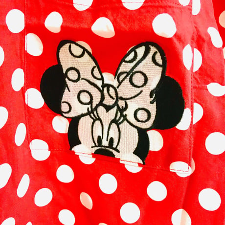 【USA直輸入】DISNEY　ミニーマウス　赤白　ドット柄　タイ フロント　半袖 シャツ　ディズニー　ミニー　Minnie Mouse　ボタンダウン　ミッキー　半袖シャツ　開襟シャツ　アパレル