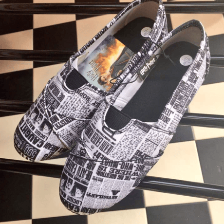 【USA直輸入】 ハリーポッター 　スリッポン 　シューズ 　sサイズ 　約23.5センチ　SHOES　靴