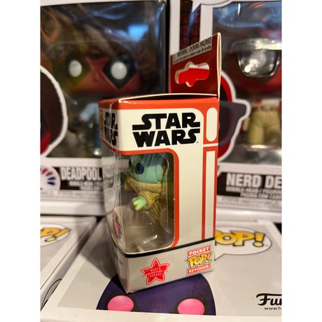 【USA直輸入】ポケットPOP!　キーチェーン　STAR WARS　マンダロリアン　ベイビーヨーダ　メイシーズ　パレード　キーホルダー　ＦＵＮＫＯ　ディズニー 　スターウォーズ　グローグー　ジェダイ