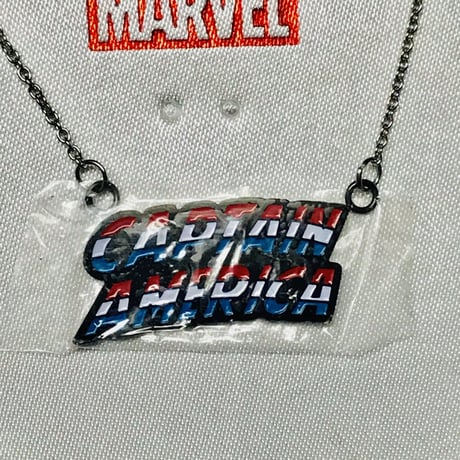 【USA直輸入】MARVEL　キャプテンアメリカ　文字　ネックレス　ペンダント　マーベル　アベンジャーズ 　Captain America  　ローマ字