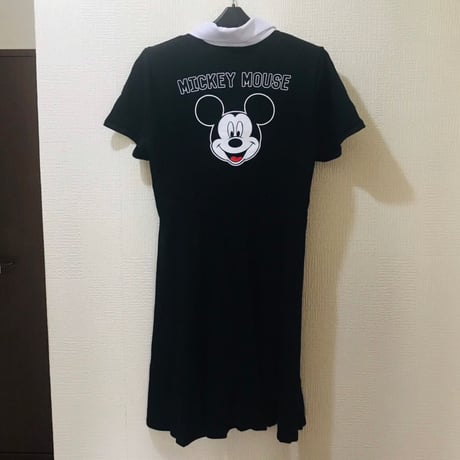【USA直輸入】DISNEY　 ミッキーマウス　ブラック＆ホワイト　襟付き ワンピース　Mサイズ　ディズニー　アパレル　スカート　 MICKEY MOUSE　ミッキー