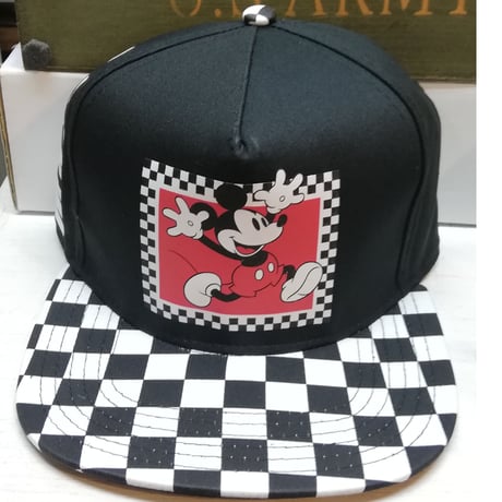【USA直輸入】DISNEY　ミッキーマウス　白黒 チェック 柄　"MKY 28"　キャップ　ハット　帽子　スナップバック　ミッキー　ディズニー