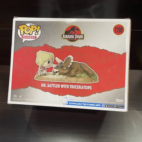 【USA直輸入】POP!　ジュラシックパーク　エリー サトラー 博士　トリケラトプス　1198　FUNKO　ファンコ　フィギュア　ジュラシック　パーク　限定品