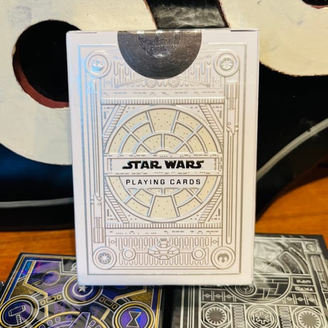 【USA直輸入】STARWARS　スターウォーズ　プレイングカード　シルバーver　ライトサイド　トランプ　カード　theory11　ディズニー　レイ　レイア姫　ハンソロ　ルーク