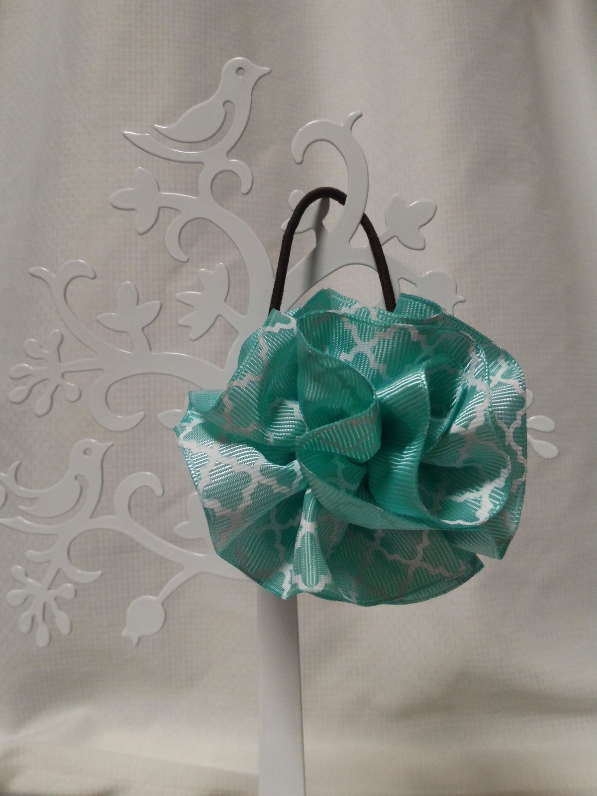 hanaぽんぽんヘアゴム(ティファニーブルーモロッカン柄) | MontFFANY