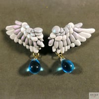 翼のブローチ　鳩4