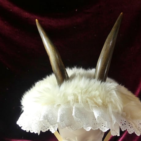 ウシ科ツノヘッドドレス