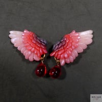 翼のブローチ　W23