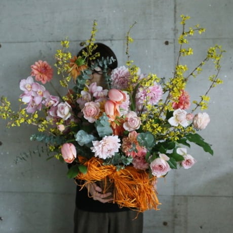 季節のお花のアレンジメント スタンダード20000