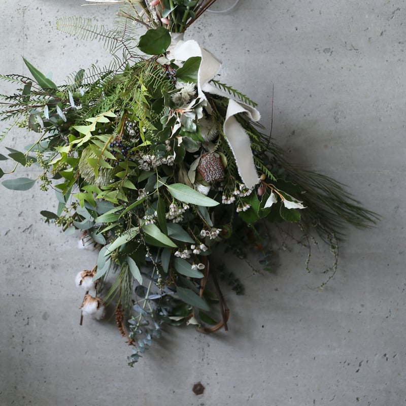 季節のグリーンで作るスワッグ（壁飾り）特大サイズ | oeuvre