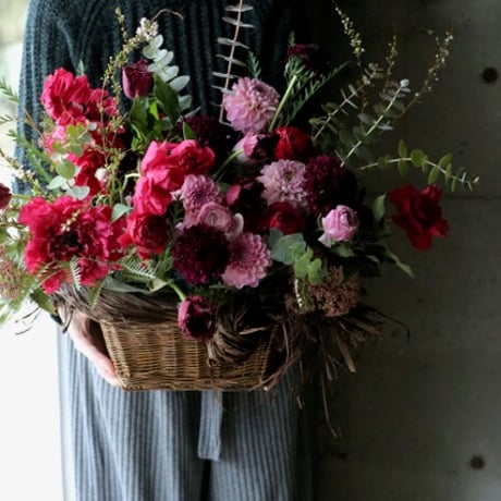 季節のお花のアレンジメント スタンダード20000