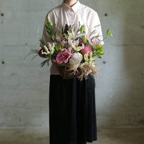 季節のお花のアレンジメント スタンダード20000