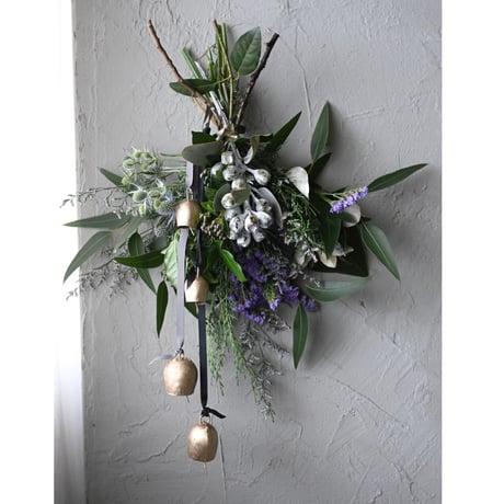 創作ウィンタースワッグ ボタニカル＆ベル