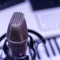 俺たちはしゃべり続ける mp3