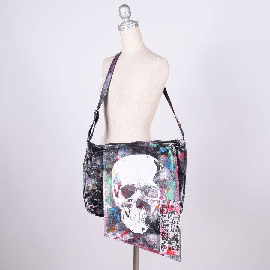 HN+DIE D.O.A ニュースペーパーバッグ h.naoto h.NAOTO/エイチ・ナオト Destroy Action Paint Bag | Arco
