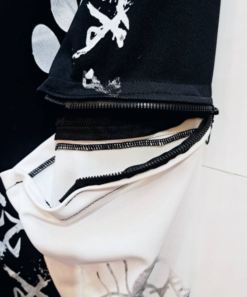 h.NAOTO/エイチ・ナオト HANGRY パーカー | Arcobaleno Magia