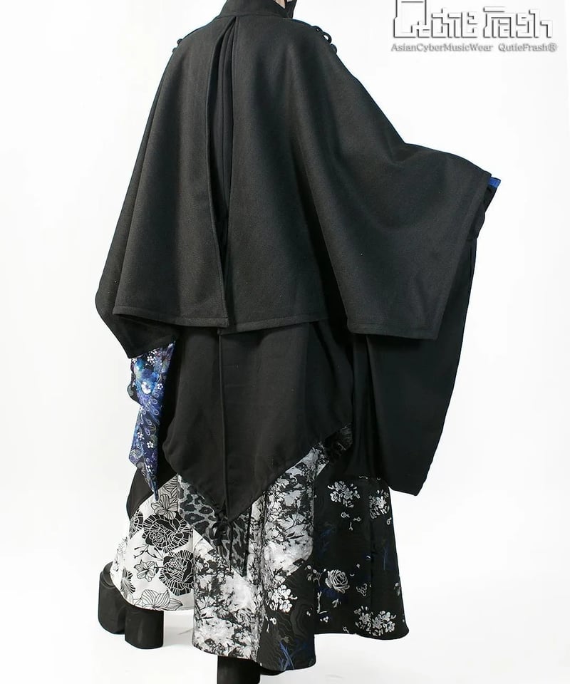 【最終値下げ‼️】QutieFrash キューティーフラッシュ ファー付きポンチョ QutieFrash/キューティーフラッシュ 9924-JK ポンチョコート | Arcob