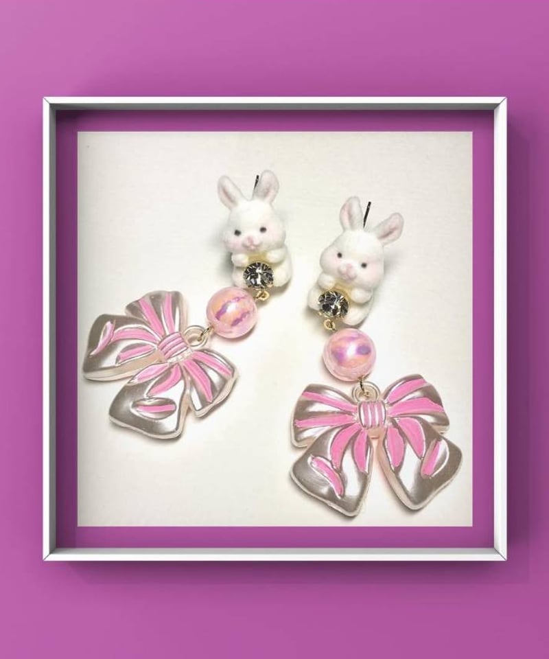 ひまわりとうさちゃんピアス mignardises/ミニャルディーズ うさちゃんピアス（m102