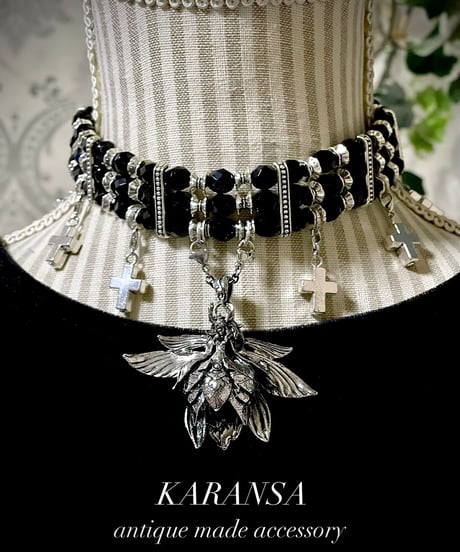 KARANSA/カランサ　KN-563《女神フローラ・ジェット》 チェコ硝子ネックレス