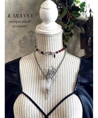 KARANSA/カランサ　KN561　《ドラゴンシリンジ・メノウ＆オニキス》 硝子製注射器ネックレス