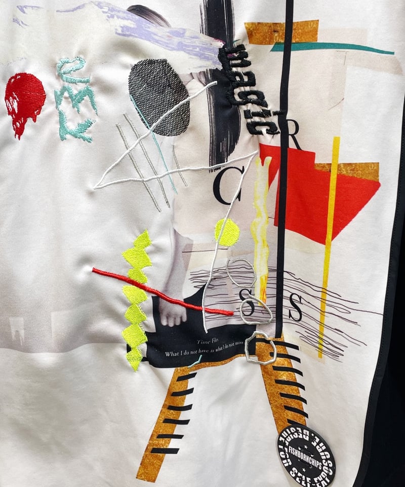 Fish Born Chips/フィッシュボーンチップス abstract art custo