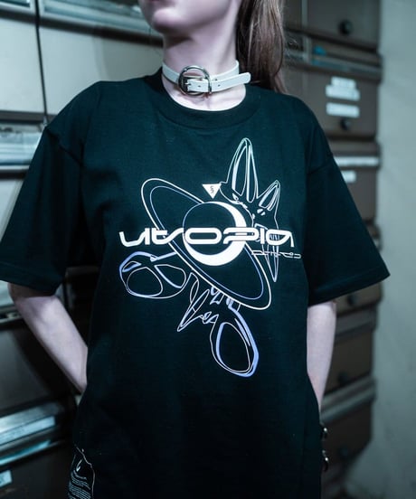 D/3/ディースリー　C2×D/3 ユートピア　ビッグTシャツ