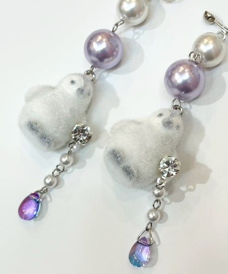 mignardises/ミニャルディーズ　皇帝ペンギンの赤ちゃんイヤリング(ｍ176-2)