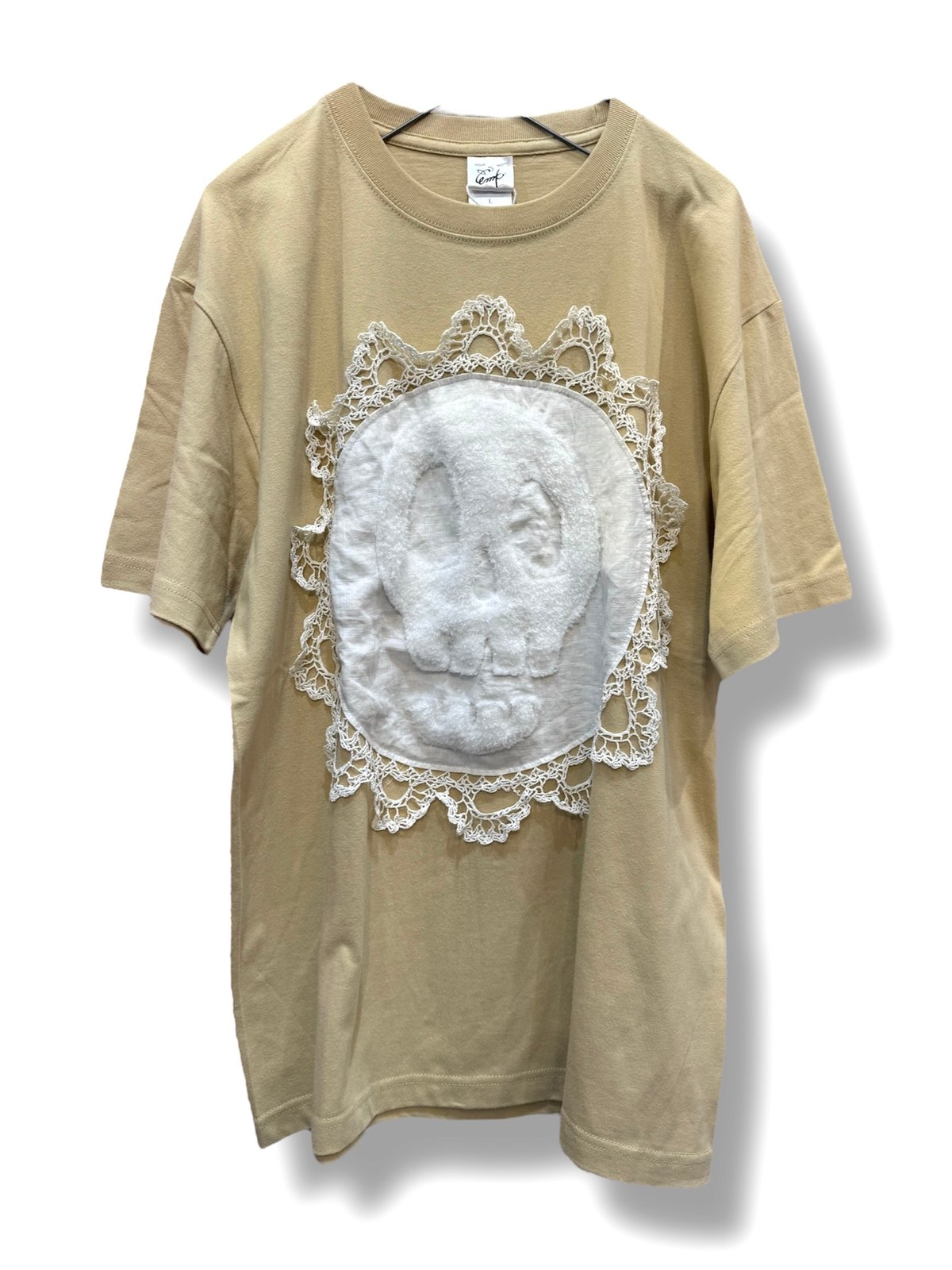 fishbornchips 牛頭 𓈒𓂂𓏸ᗦ↞◃ Fish Born Chips ''inspiration collection
