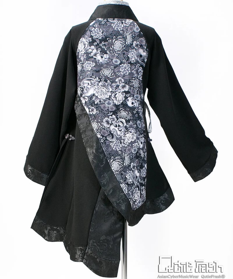 【新品】キューティフラッシュ QutieFrash 衿ファー付き着物カーディガン 楽天市場】Qutie Frash / 着物ショートカーデ キューティーフラッシュ