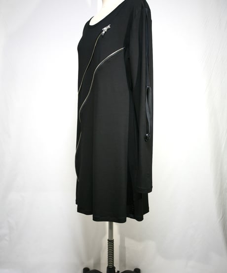 PRESENCE！/プレゼンス  251A111CーA　逆開のダブルジッパーつきロングTシャツ