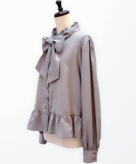 Perla nell' ostrica　【Lsize】Thetis Blouse（Gray）